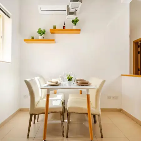 Seaview Jacuzzi 3br Penthouse *