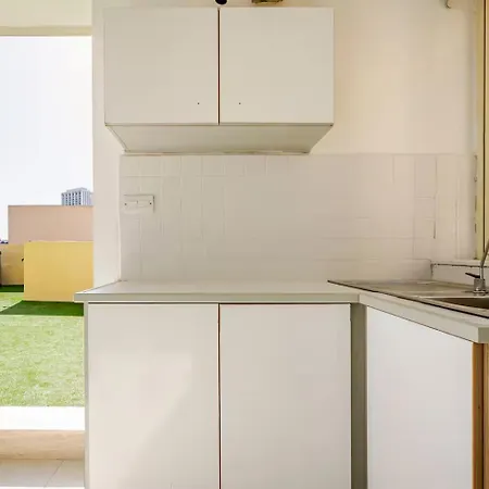 Luxury 3br Penthouse - Jacuzzi & Seaview Appartement Is-Swieqi