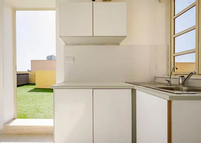 Luxury 3br Penthouse - Jacuzzi & Seaview Appartement Is-Swieqi