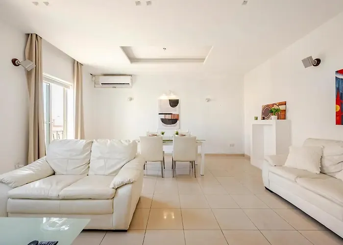 Апартаменты Seaview Jacuzzi 3br Penthouse *